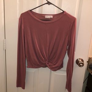 Fitted knotted crop top